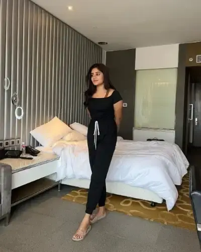 Call Girls Ujhani Cash On Delivery